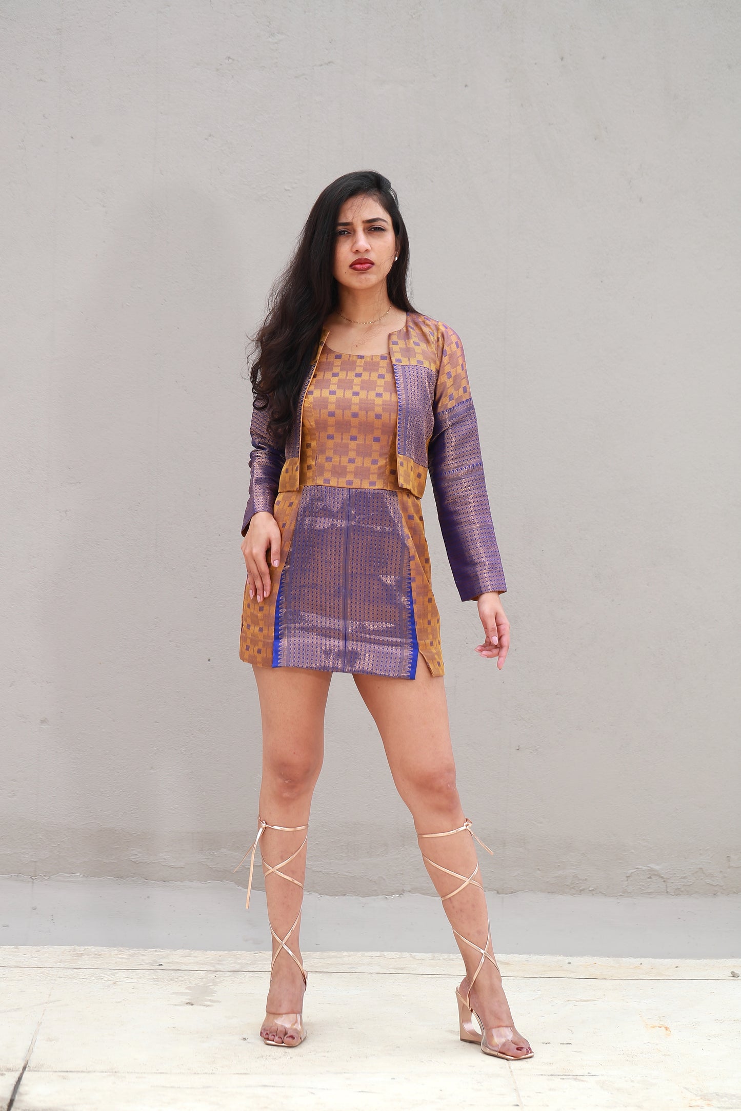 Cropped Full-Sleeve Blazer With Zari Embroidery