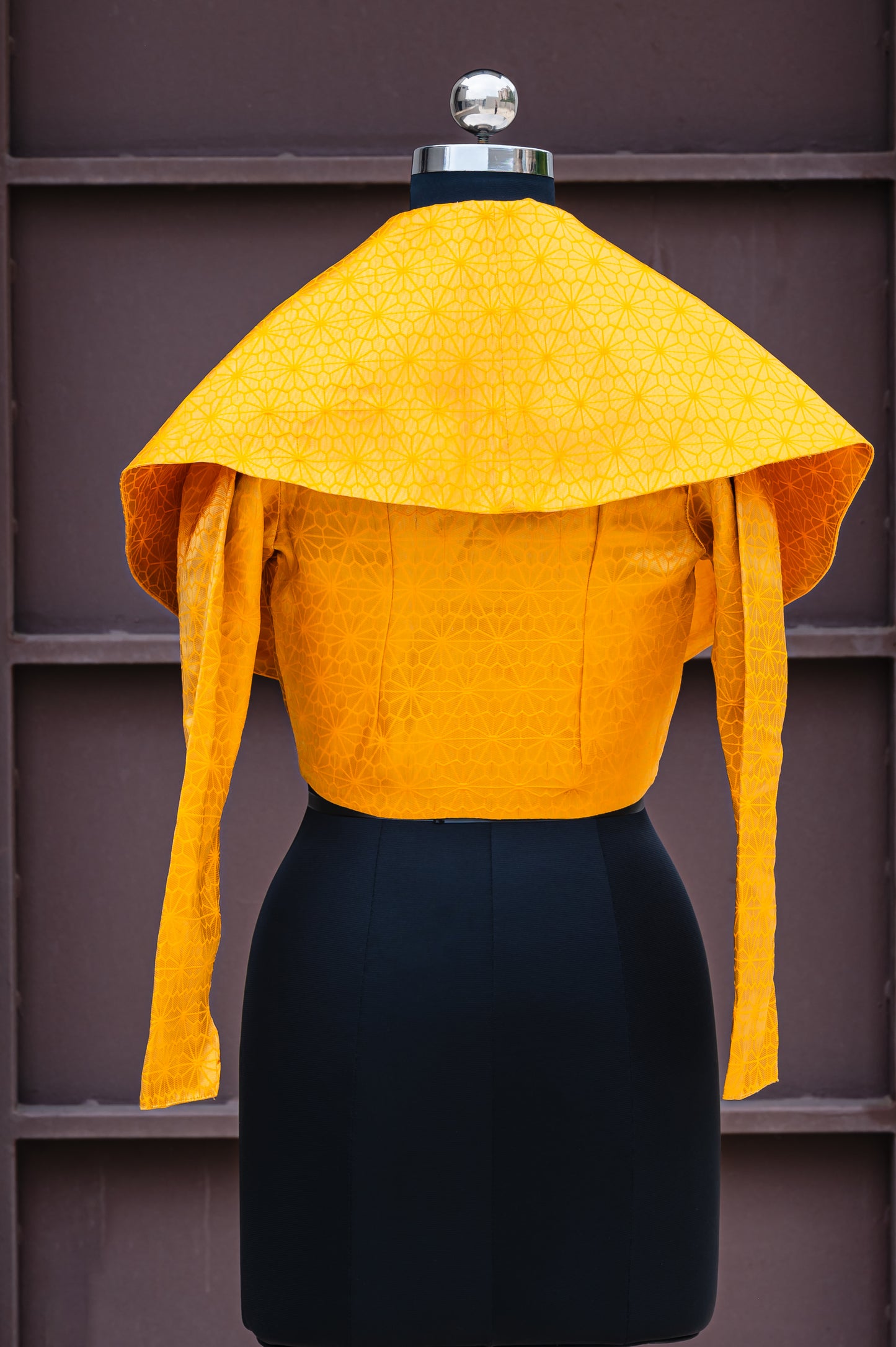 Eterna Yellow Jacket