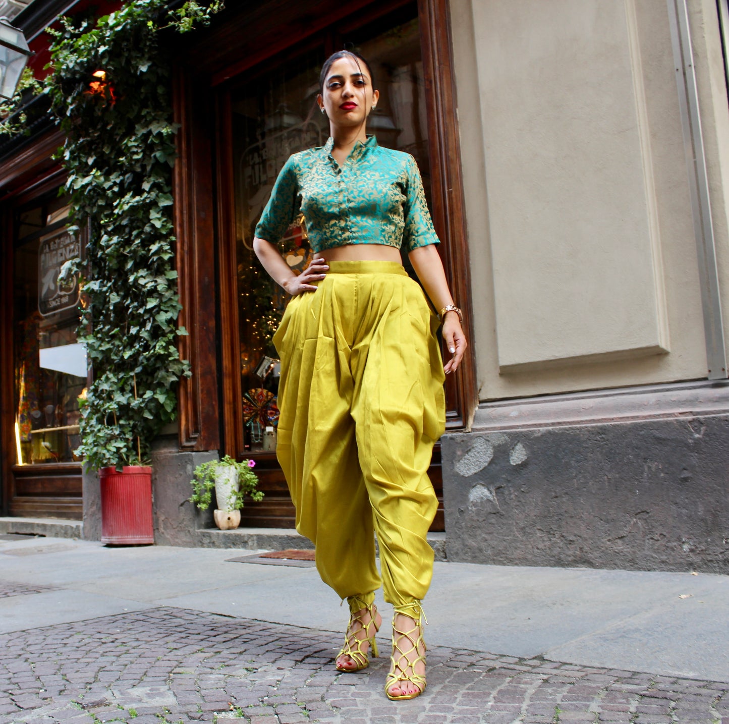 Fitted Crop Top With Brocade